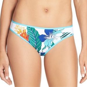 NWOT ~ TOMMY BAHAMA Hibiscus Hipster Reversible Swim Bikini Bottom White…